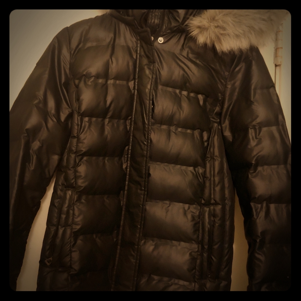 Gap puff jacket